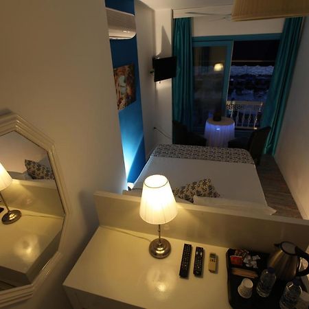 Larimar Hotel Cesme Exterior photo